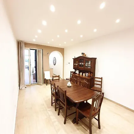 Teatro Massimo Apartman *